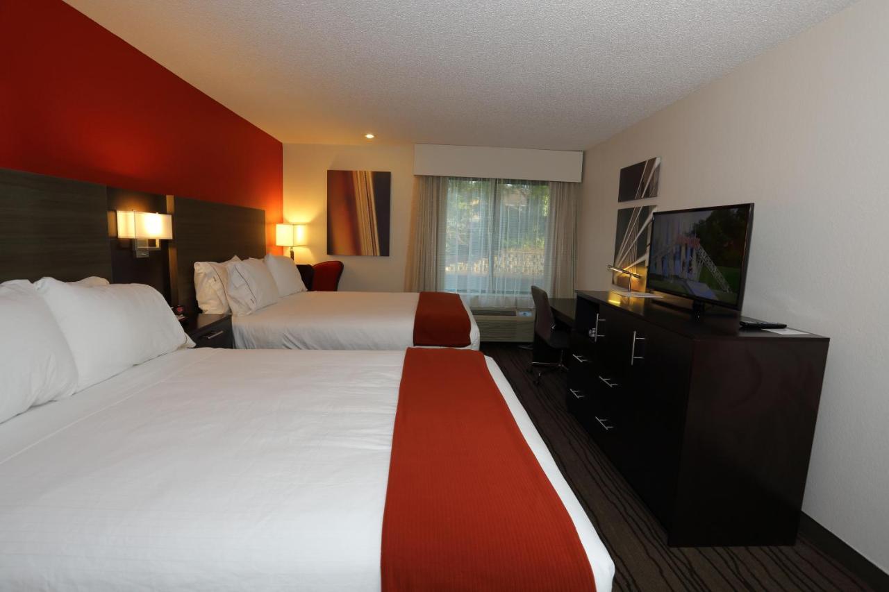 Holiday Inn Express Brentwood-South Cool Springs By Ihg Экстерьер фото
